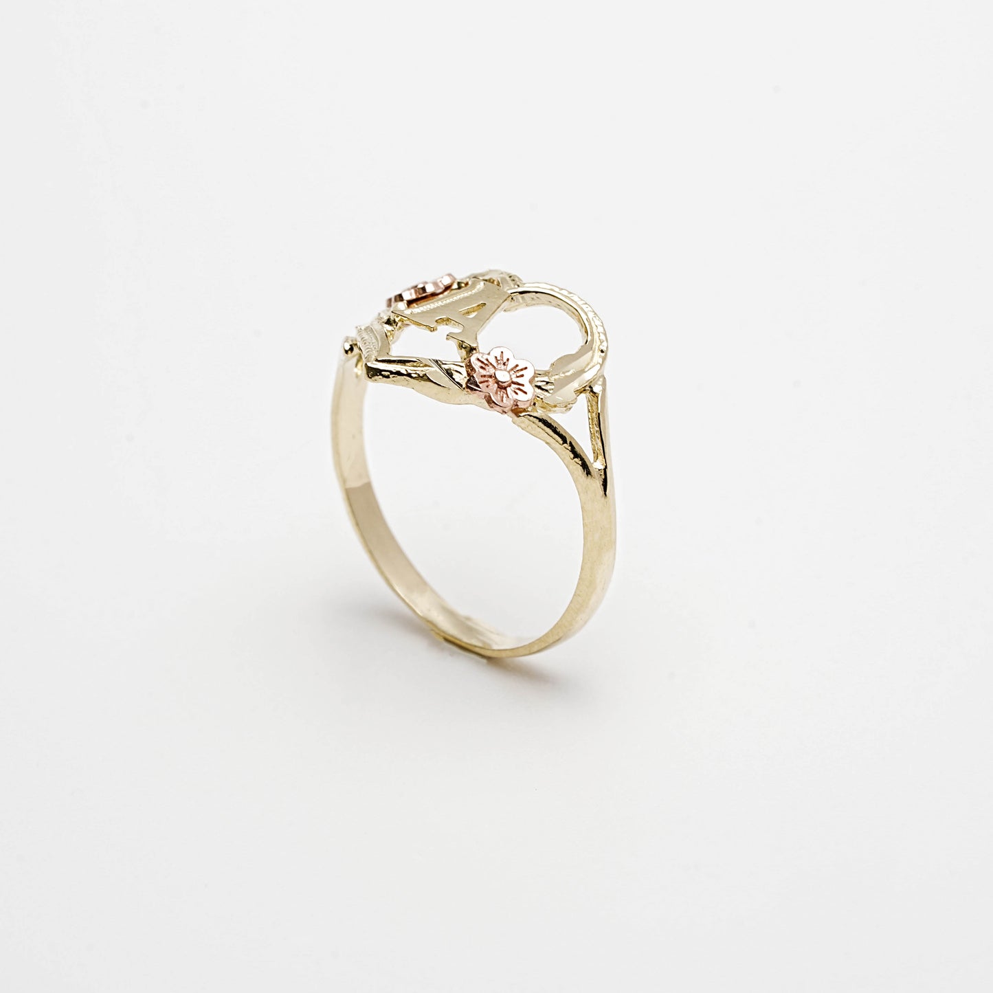 10K Heart Initial A Ring