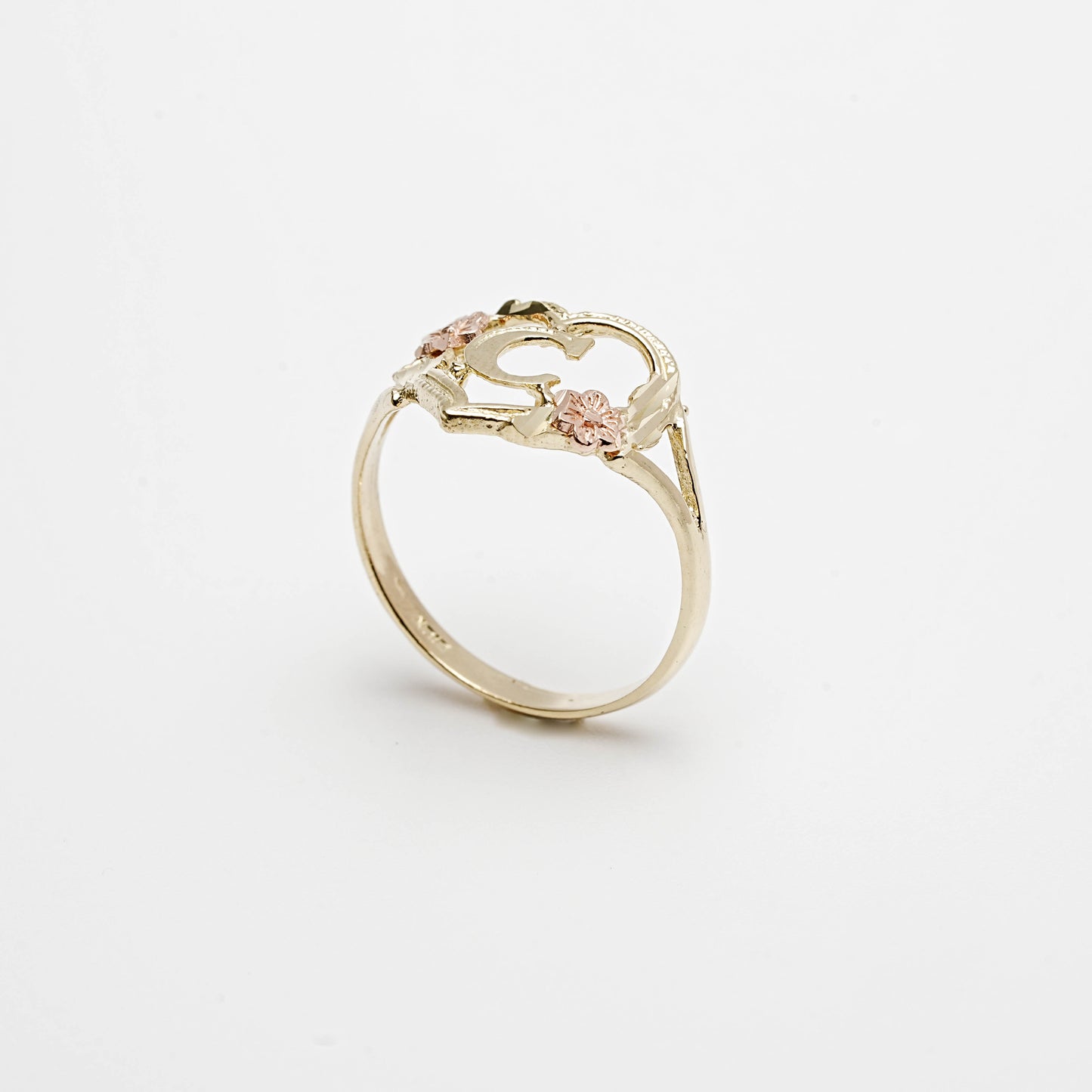 10K Heart Initial C Ring