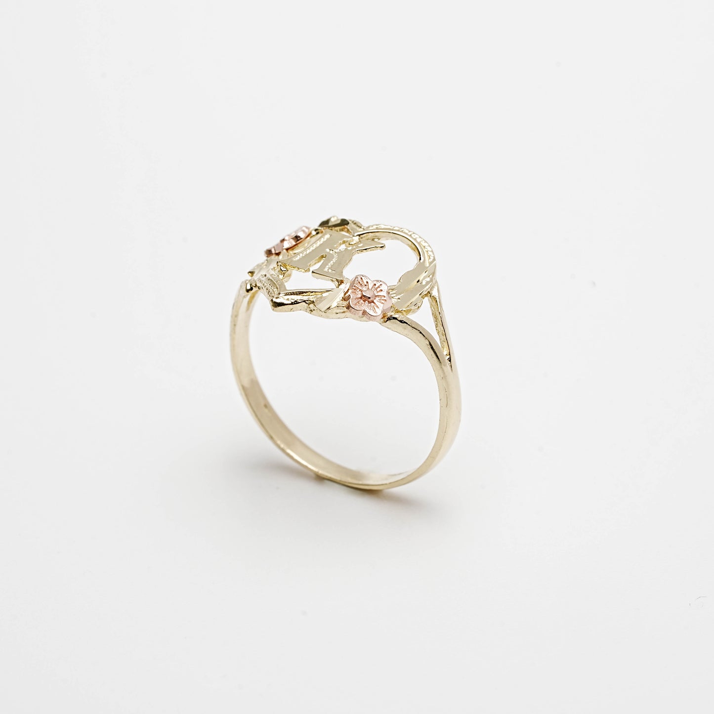 10K Heart Initial K Ring