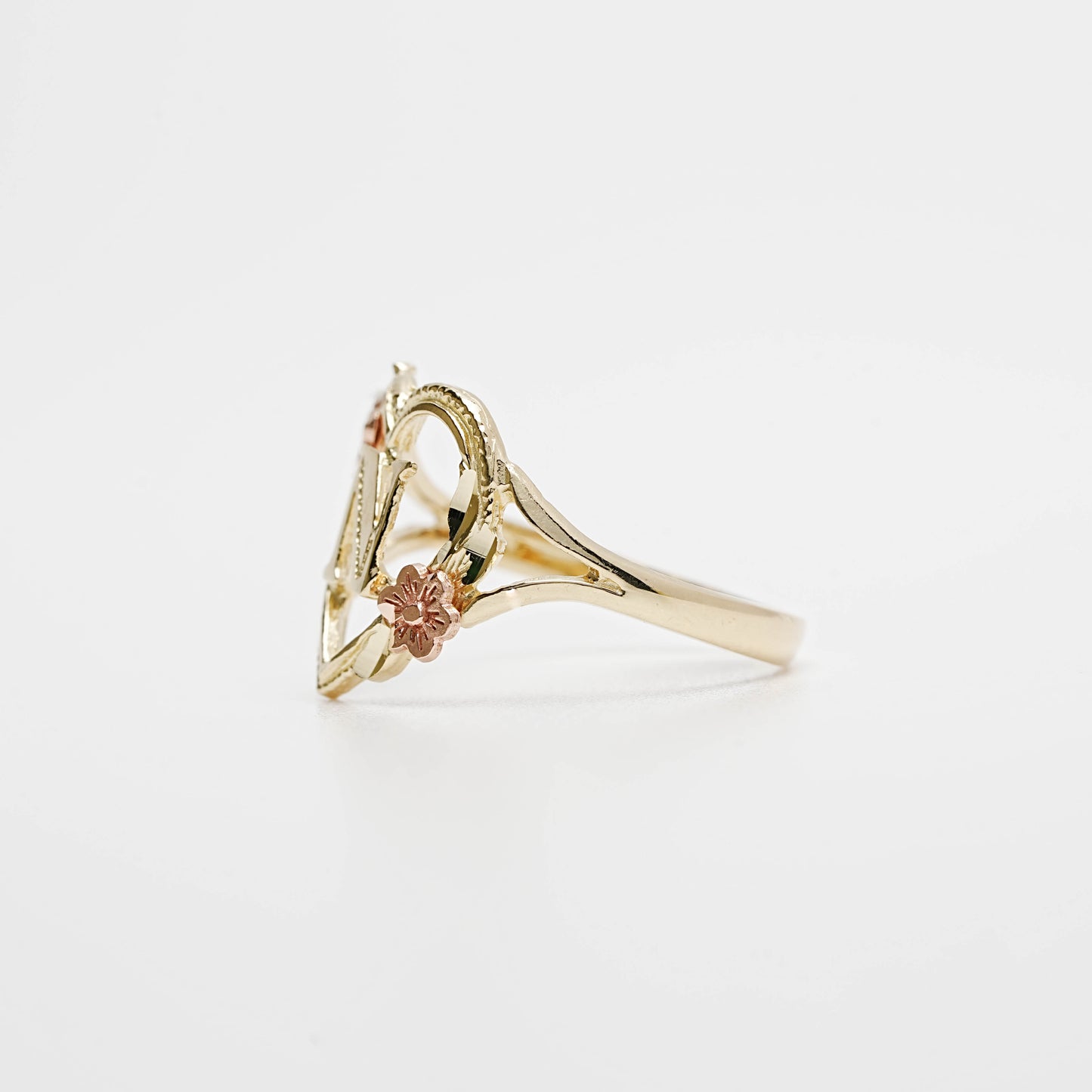 10K Heart Initial N Ring