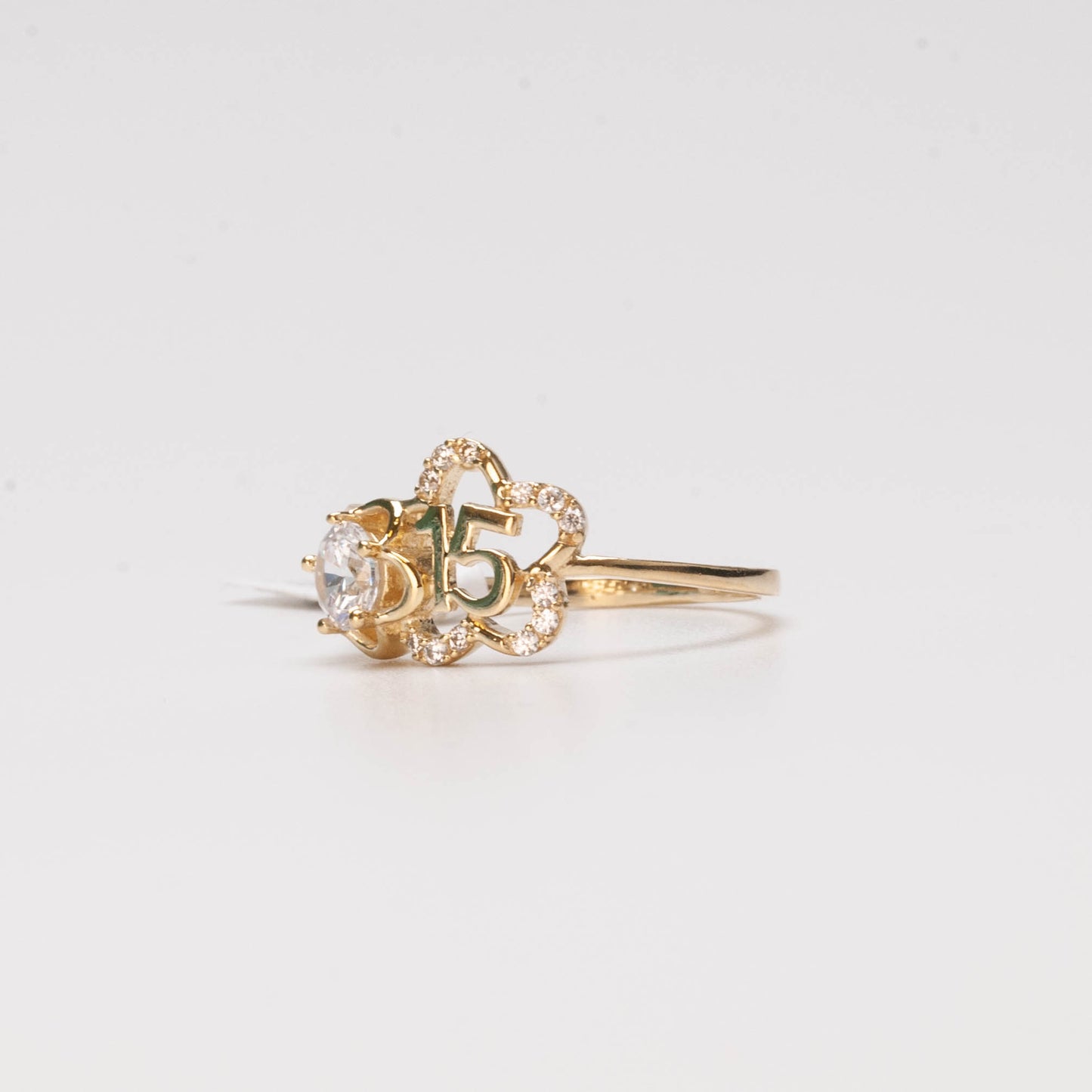 10K Sweet 15 Flower Ring