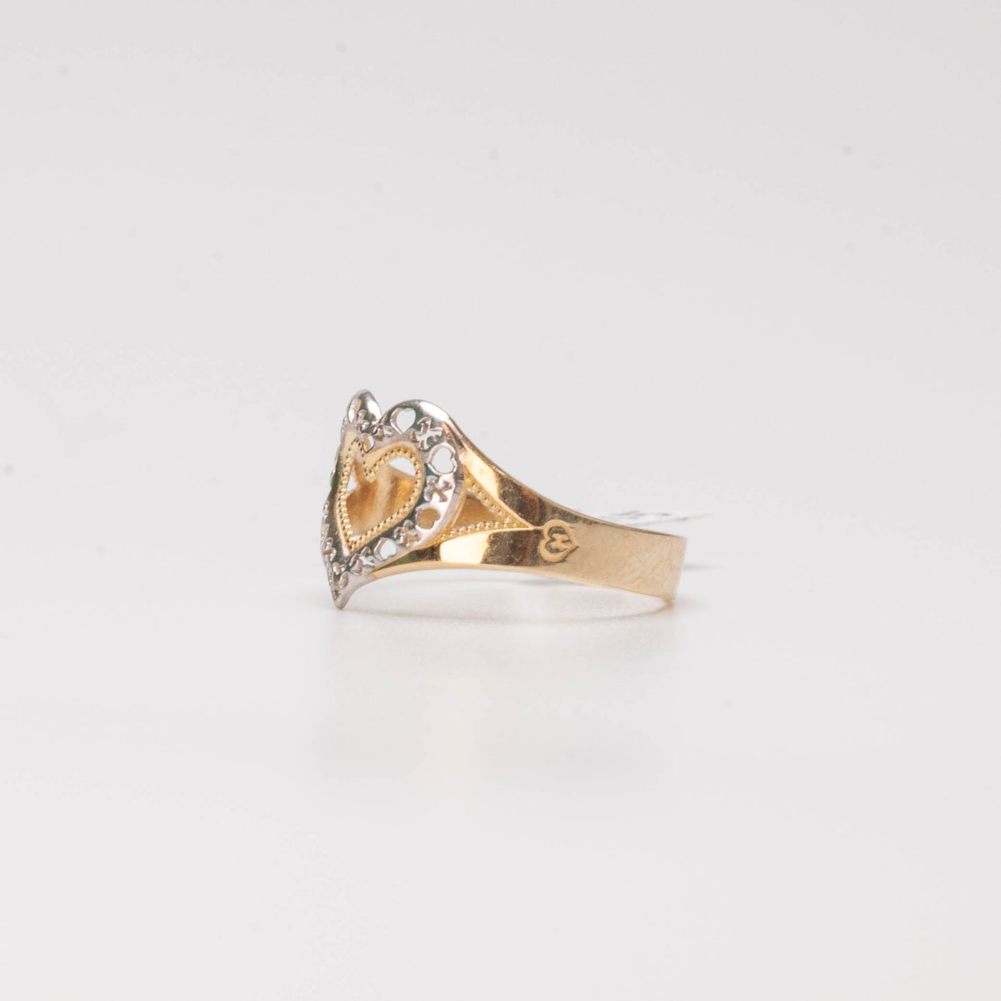 10K Heart Ring